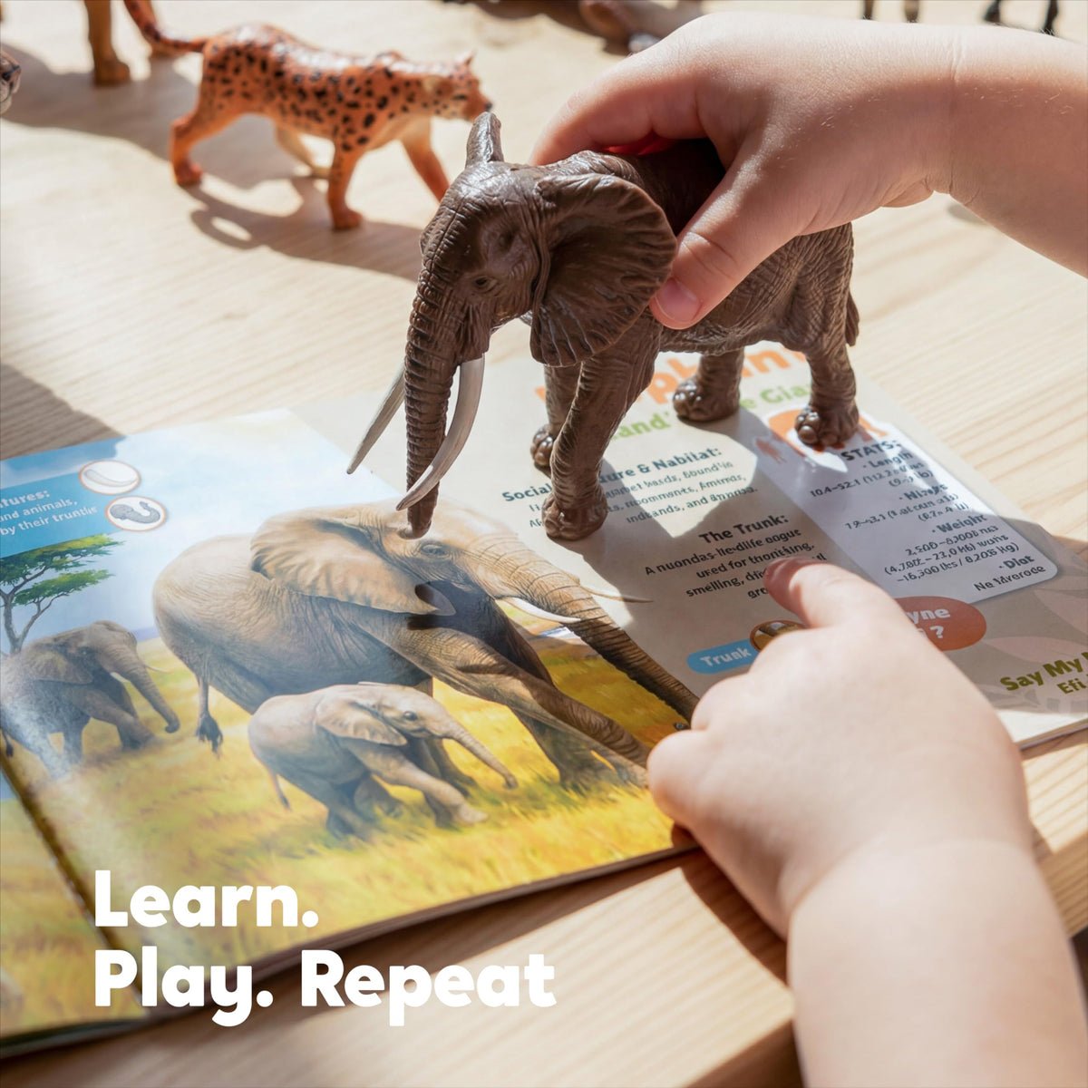 Play-Act 17 PCS Wild Animal Figures with Play Mat & Storage Cage - Kids 3-5